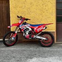 Crf 250r TARGATO