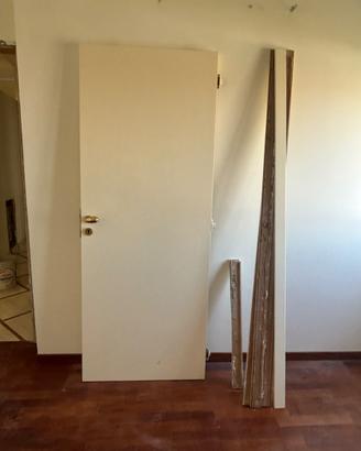 5 Porte bianche in puro legno maniglia Olivari