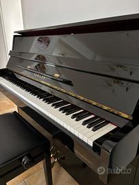 Pianoforte verticale YAMAHA C110A