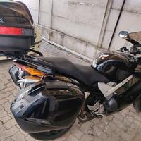 Honda VFR 800  V-Tek 