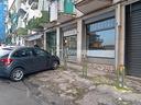 negozio-a-napoli-1-locali