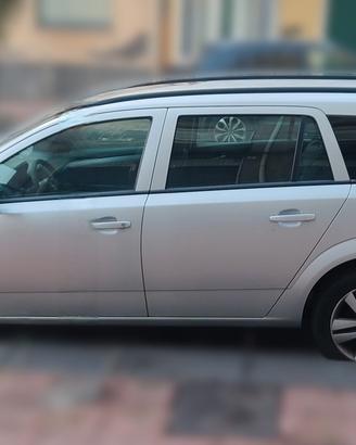 Cerchi in lega 205/55/16 per Opel Astra h 