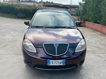 Lancia ypsilon 1300 multijet