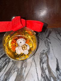 Palla di Natale in vetro con Teddy Thun