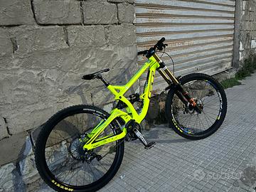 Bici da downhill