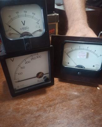 Set 03 di n. 3 strumenti di misurazione a quadro
