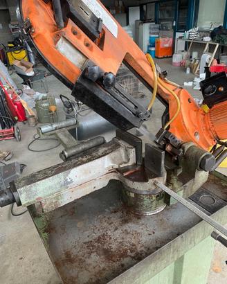 sega a nastro per metalli