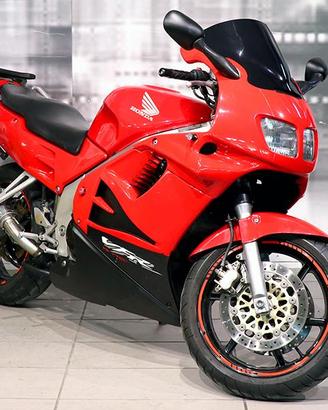 Honda VFR 750 F