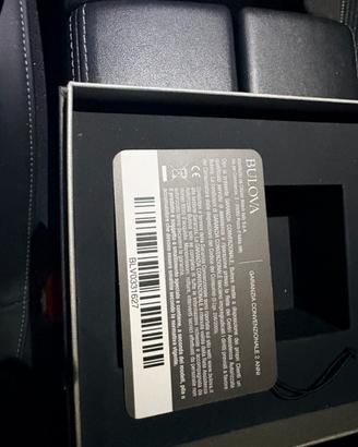 Orologio bulova curvo