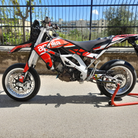Aprilia sxv 550. 2008