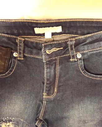 Jeans marca con borchiette by Silvian Heach