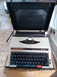 Macchina da scrivere