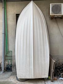 Barca in vetroresina completa con motore