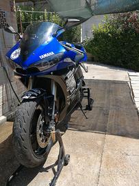 r6 2005