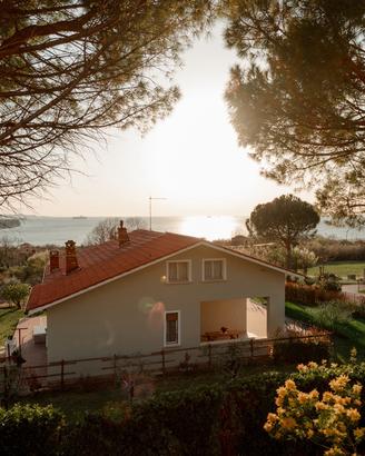 Casa vista mare con giardino