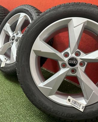 Cerchi Audi Q3 SQ3 Gomme 95-99% Invernal 235 50 19