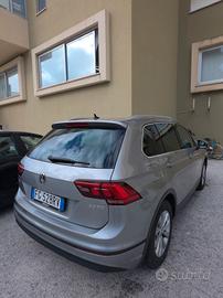 Volkswagen Tiguan 2.0 TDI business cambio DSG