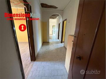 Appartamento di 142 m² con 4 locali e box auto a N
