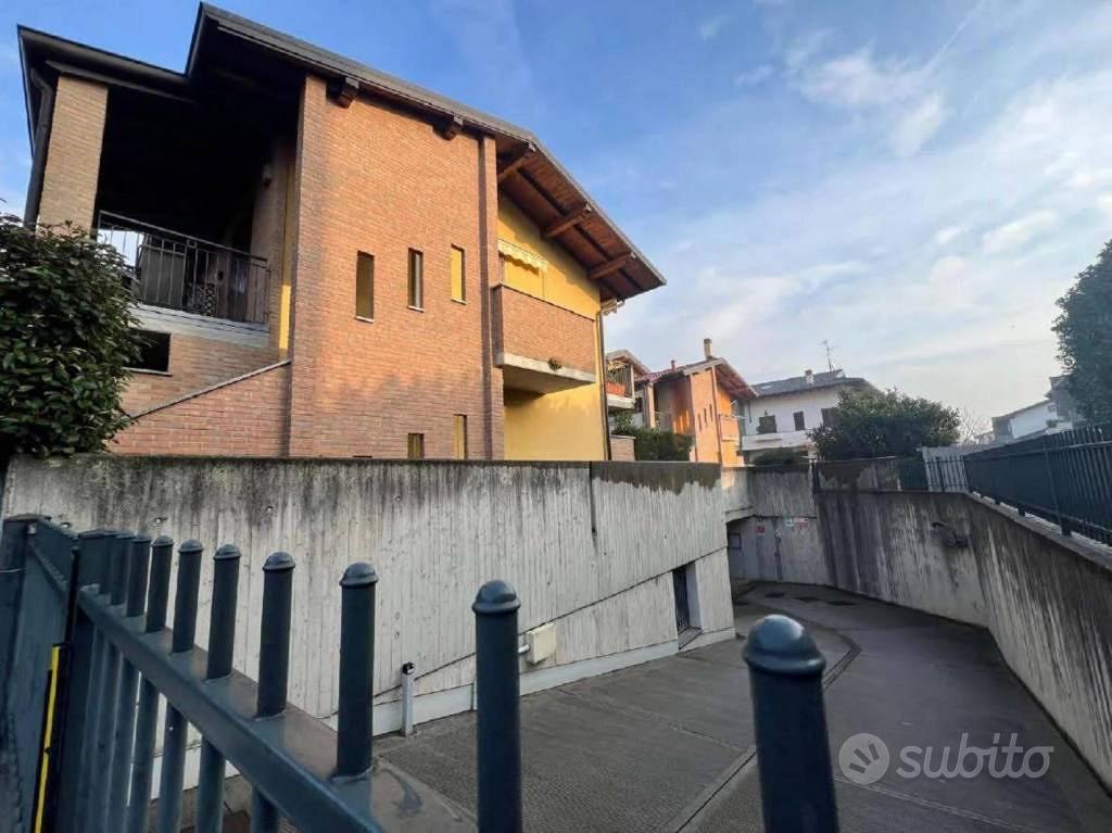 Appartamento – Ponte San Pietro, Locate Bergamasco - Vista 4