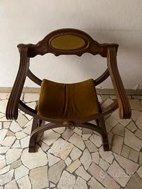 Sedia Savonarola vintage