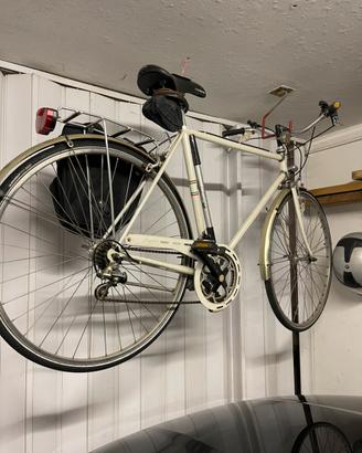 Bicicletta vintage turismo in alluminio