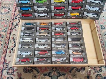 75 Modellini auto d'epoca 1/64 tutte in scatola.


