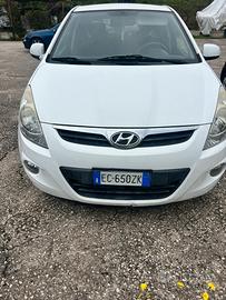 HUNDAI I 20