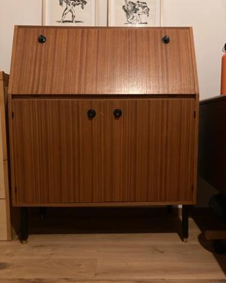 Mobile con ribalta modernariato