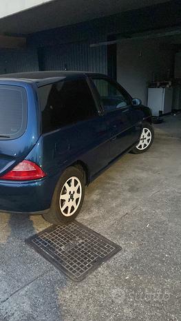 Lancia y elefantino blu NEOPATENTATO