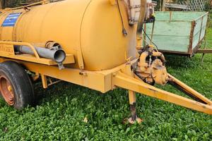Botte liquame usata solo per acqua unico proprieta