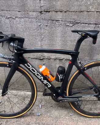 Pinarello F8
