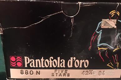 Scarpe calcetto in pelle “pantofola d’oro”