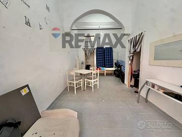 Locale Commerciale - Giardini-Naxos