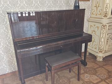Pianoforte verticale