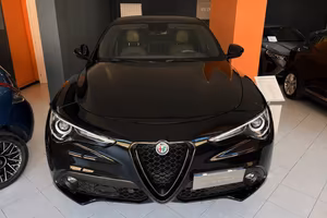 Alfa Romeo Stelvio Veloce Nero vulcano Total black
