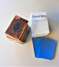 Lotto 200 Carte Yu-Gi-Oh! + 17 custodie + deck-box