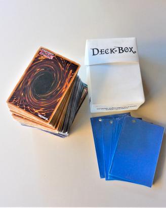 Lotto 200 Carte Yu-Gi-Oh! + 17 custodie + deck-box