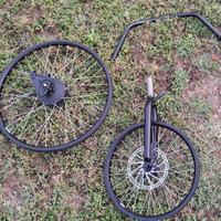 Ruote e manubrio cargo bike (Urban Arrow)