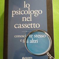 Lo psicologo nel cassetto. libro 
