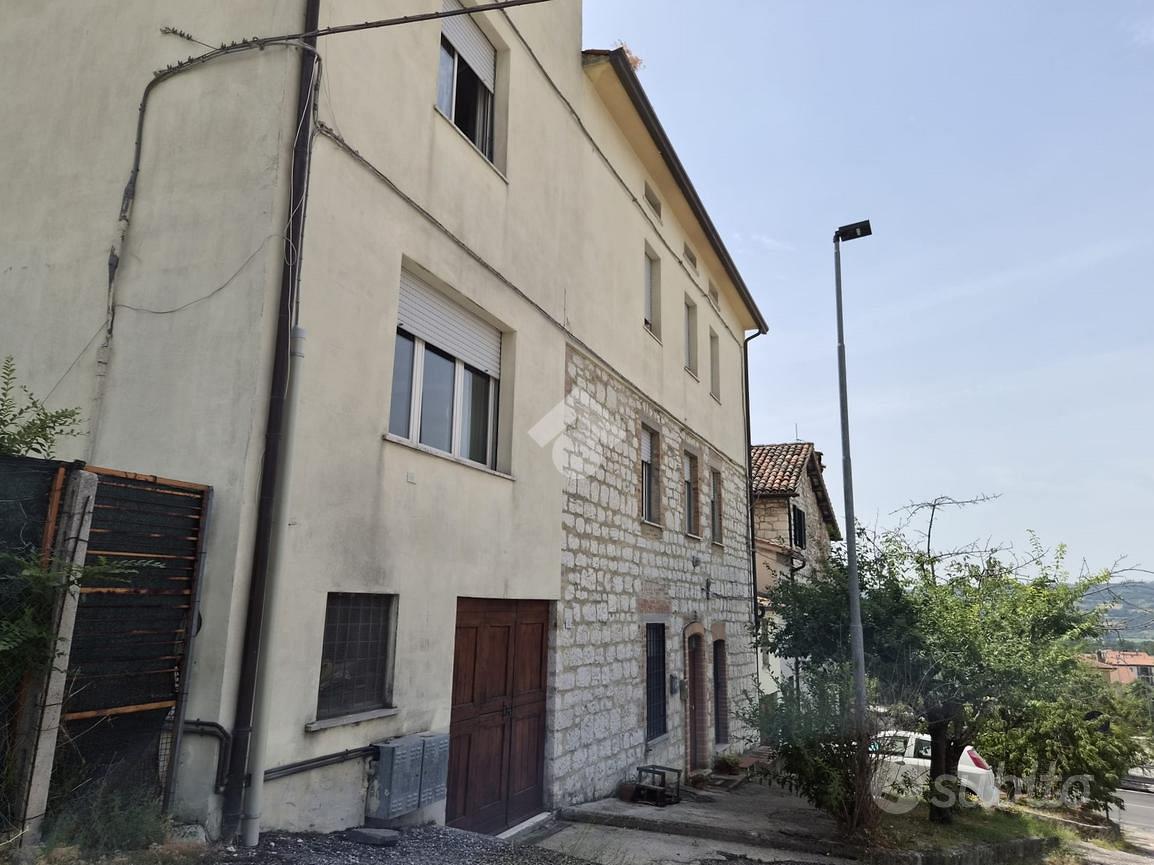 Apartment in Gubbio, Case Fontarcano - Vista 2