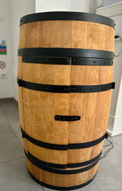 Botte in legno espositore con luci a Led
