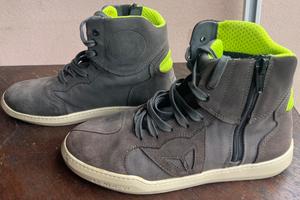Scarpe moto Dainese taglia 42