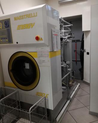 Lavanderia tradizionale a Cusano Milanino