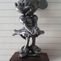 Minni walt Disney in peltro cesello a mano