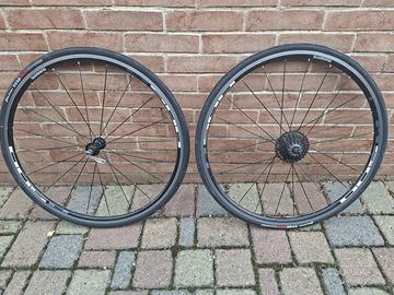Ruote Shimano modello R500