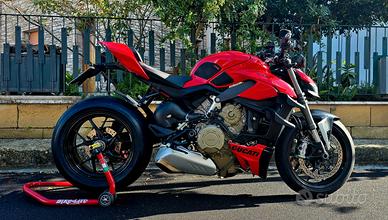Ducati STREETFIGHTER V4 2023 GARANZIA a OTT 2027