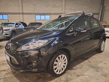 FORD FIESTA 1.4 ** GPL **