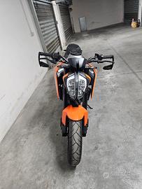 ktm duke 790