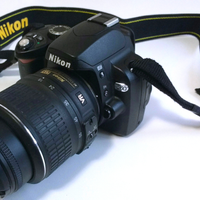Reflex Nikon D60 + Obiettivi Nikon 16-85 & 18-55