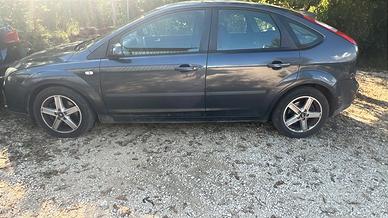 ford focus 2 serie